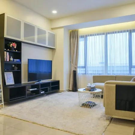 Damen Subang By Widebed Apartment Subang Jaya Exterior photo