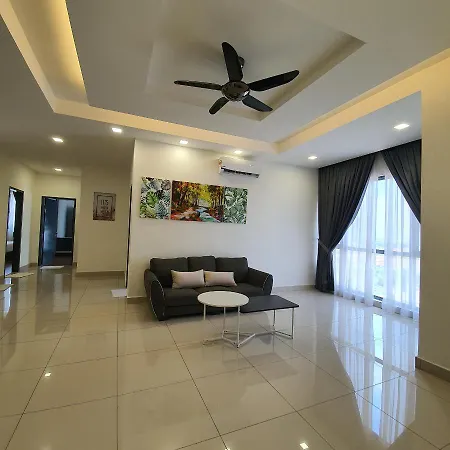 Damen Subang By Widebed Apartment Subang Jaya Exterior photo