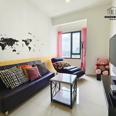 Damen Subang By Widebed Apartment Subang Jaya Exterior photo