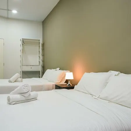 Damen Subang By Widebed Apartment Subang Jaya Exterior photo