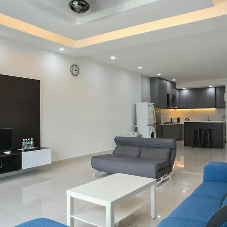 Damen Subang By Widebed Apartment Subang Jaya Exterior photo