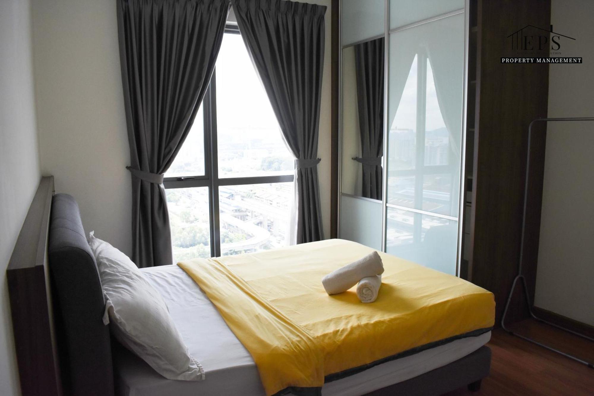 Damen Subang By Widebed Apartment *