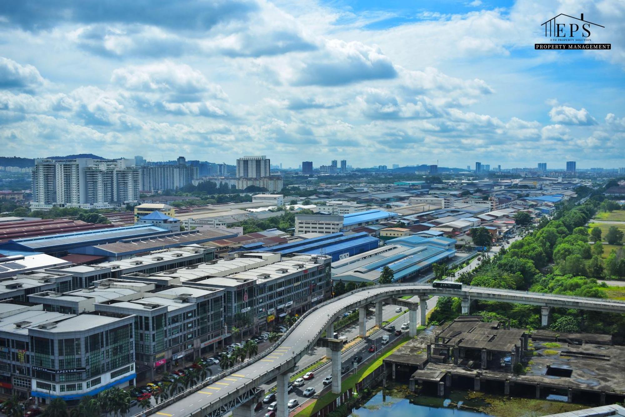 Damen Subang By Widebed Apartment *