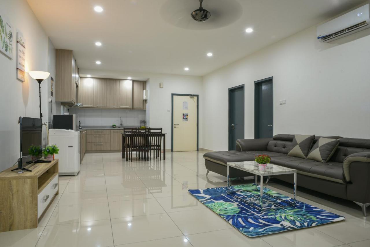 Apartment Damen Subang By Widebed